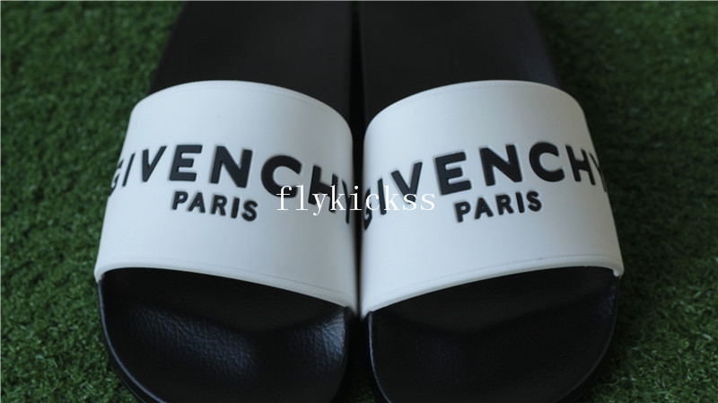 Givenchy Slipper White